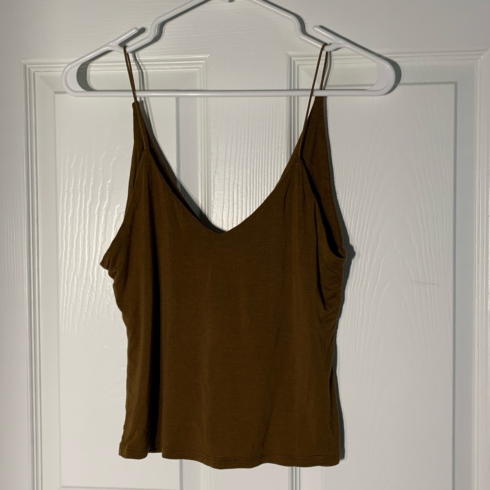 Me to We Strappy Top Size LARGE